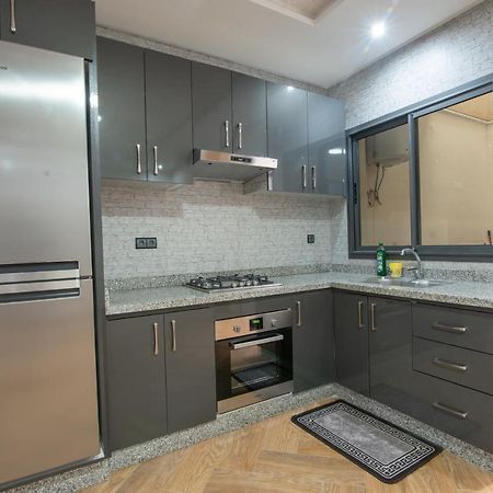 Adam's Apartments: Beach-Near Downtown Stay with Fiber Optic Wi-Fi Agadir Exterior photo