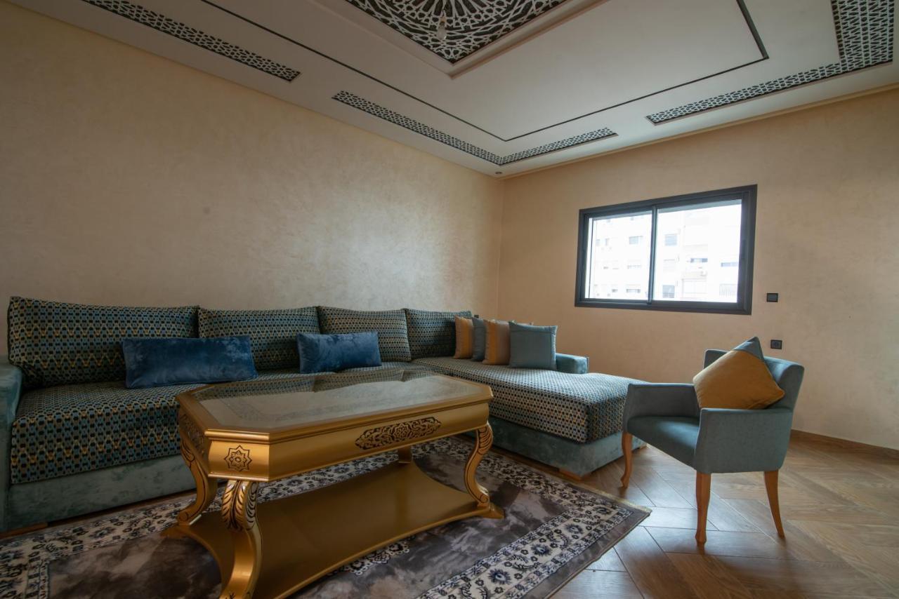 Adam's Apartments: Beach-Near Downtown Stay with Fiber Optic Wi-Fi Agadir Exterior photo